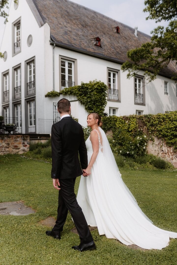 Hochzeit Klostergut besselich - hochzeitsfotograf koblenz - Sina Weddings